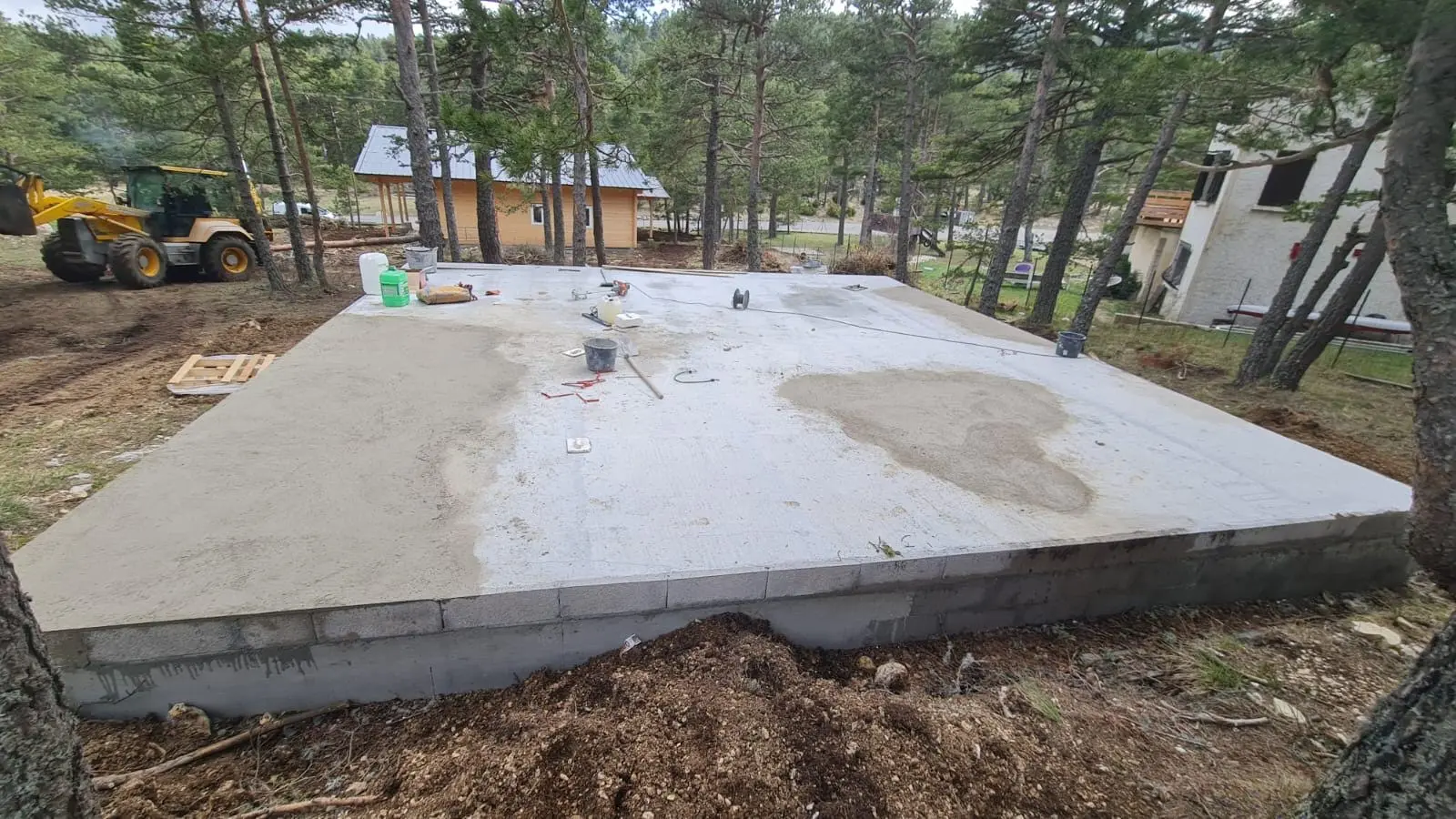 Assemblage de la charpente et du bardage extérieur