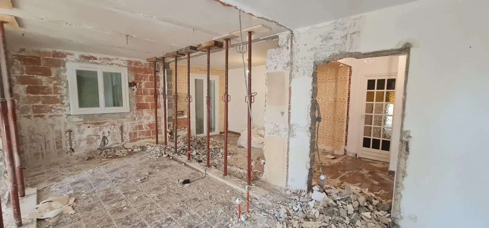 Travaux de maçonnerie et d'agrandissement